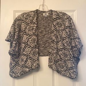 Old Navy black and white cropped cardigan sweater, size XS-S